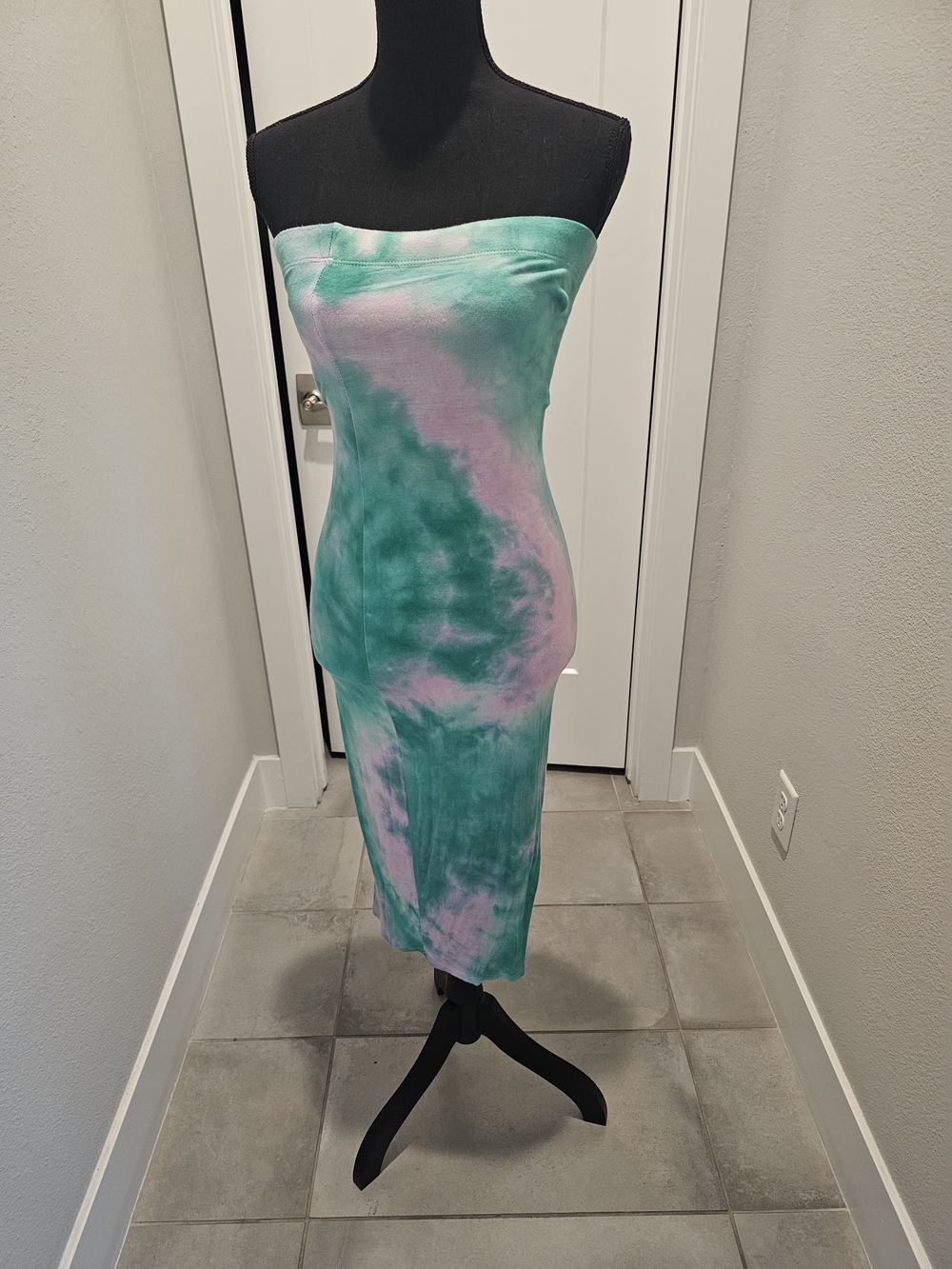 Strapless Tie-Dye Bodycon Midi Dress in Mint & Pastel Pink
